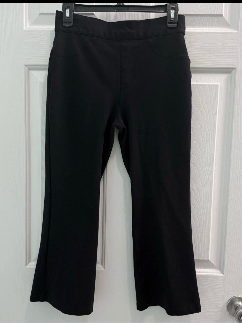 Spanx Women's Medium The Perfect Black Pant Crop Flare Pants 20260R